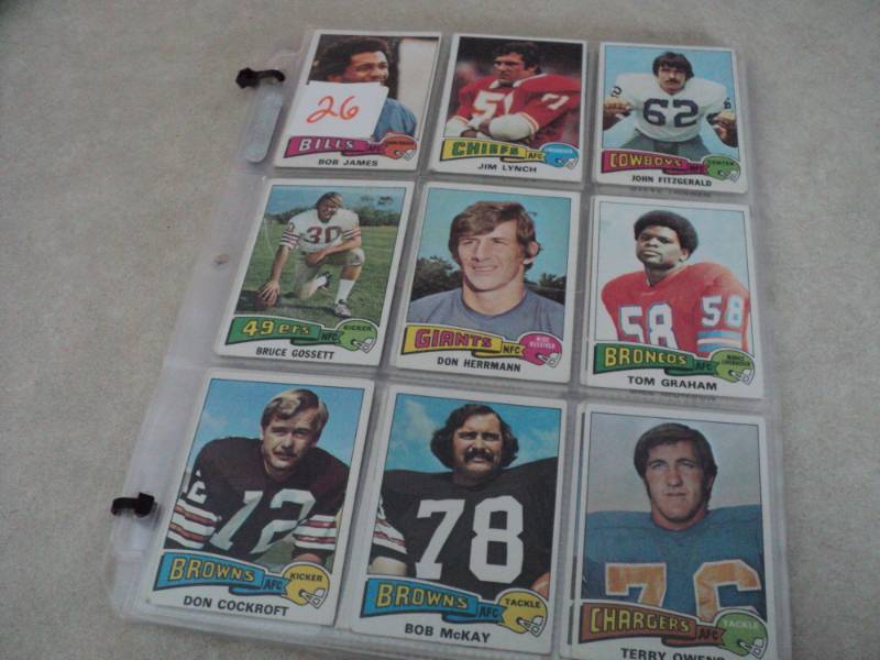1975 Topps Football Cards...
