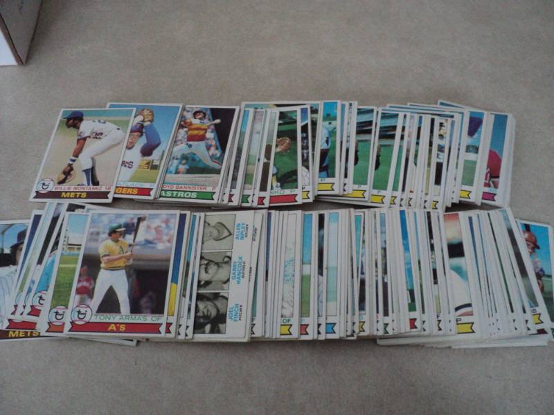 box of 1979 Topps Baseball Cards...