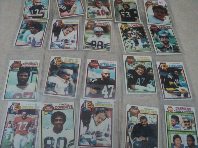 20 1979 Topps Football Cards...