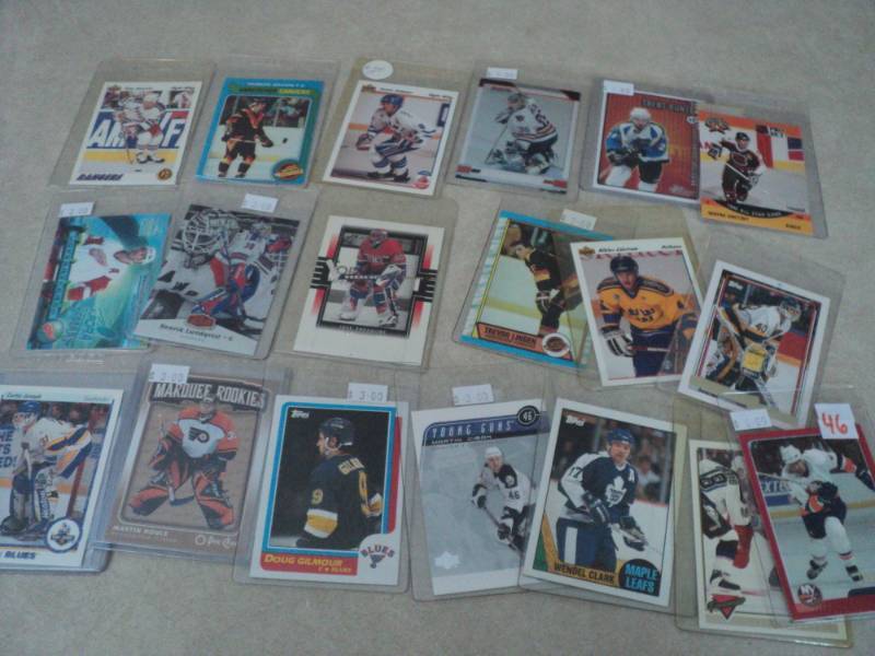 20 Hockey Star Cards...