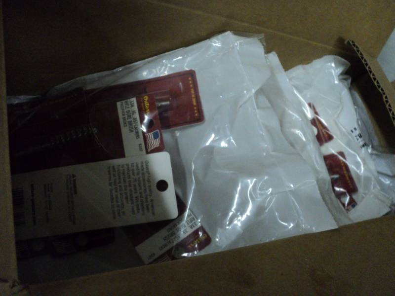 box of 36 Outers Rifle Bore Brushes...
