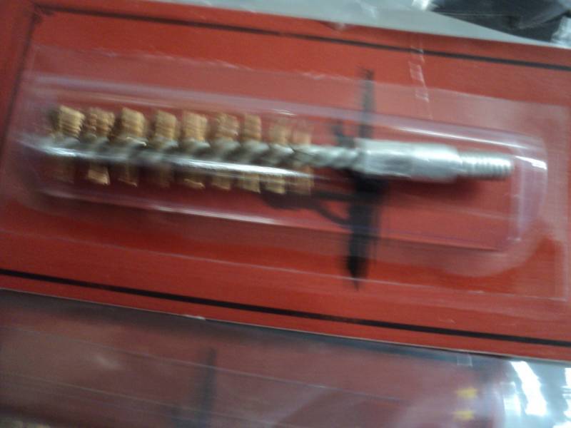 box of 36 Outers Rifle Bore Brushes...