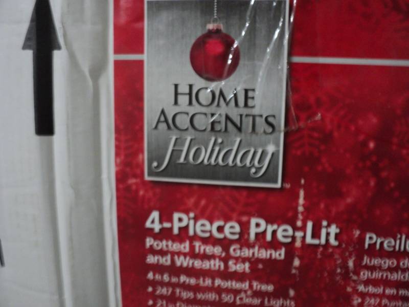 Home Accents 4 piece Pre Lit Potted...