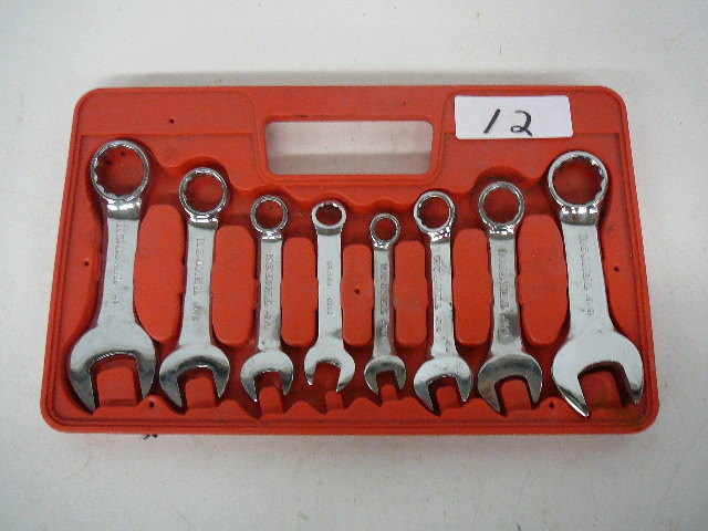 lot 12 image: Tekton Wrench Set 716 to 1