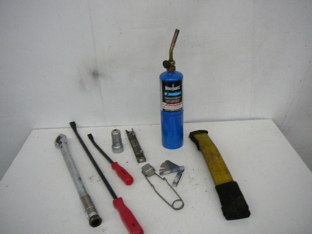 lot 19 image: Hand Tools