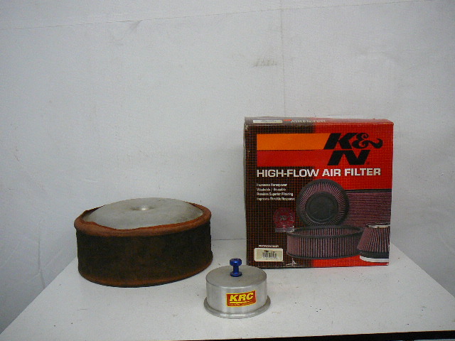 lot 43 image: Chevy Air Filter Kit 14