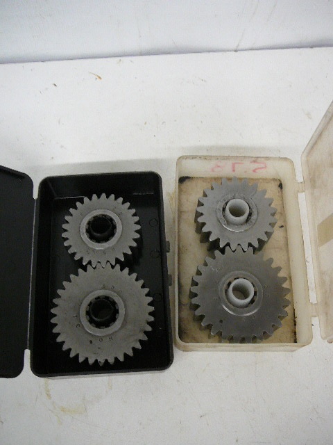lot 78 image: Quick Change Rear End Gears