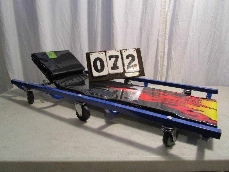lot 72 image: Mecahnics Creeper