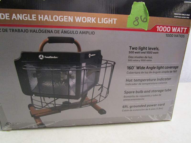 lot 86 image: Halogen Worklight