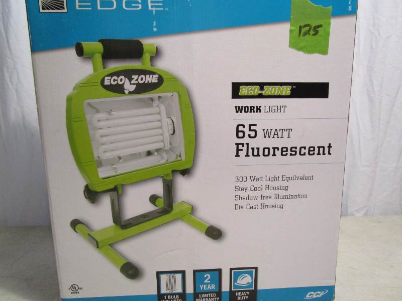 lot 125 image: Eco-Zone 65 Watt Fluorescent Work Light