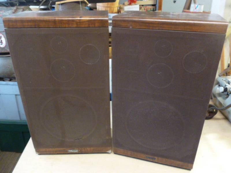 lot 12 image: Tower Speakers