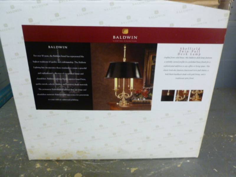 lot 28 image: New Desk Lamp