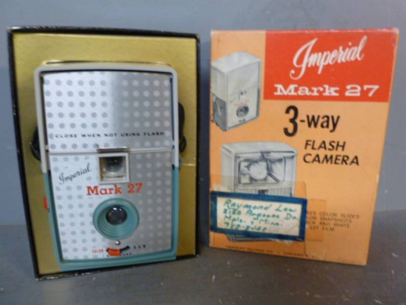 lot 48 image: Vintage Camera