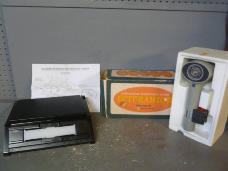 lot 58 image: Vintage Photo Developing Item