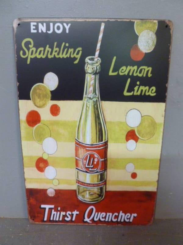 lot 75 image: Sign