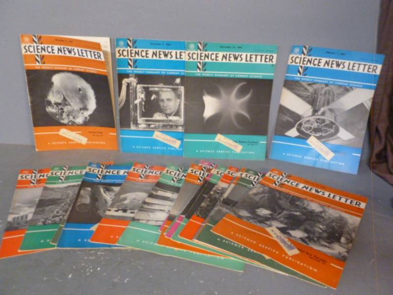 lot 82 image: Vintage Magazines