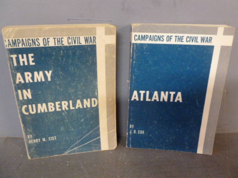 lot 95 image: Vintage Books