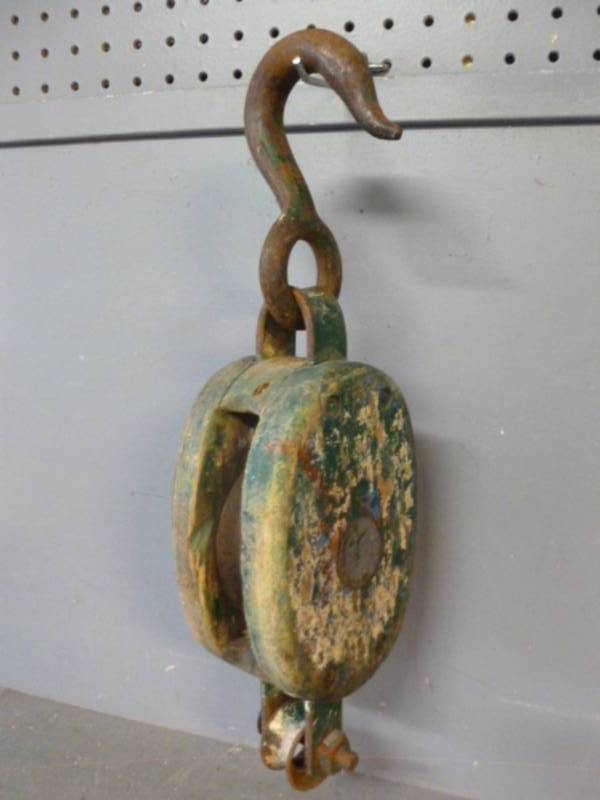 lot 149 image: Vintage Barn Pulley
