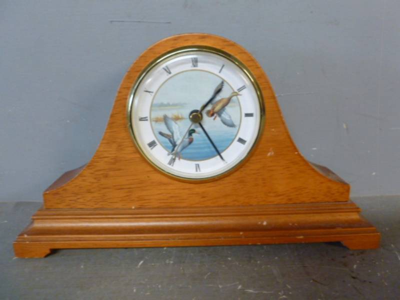 lot 150 image: Clock