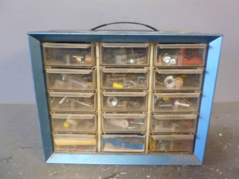 lot 163 image: Shop Organizer