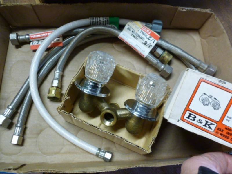 lot 164 image: New Plumbing Items