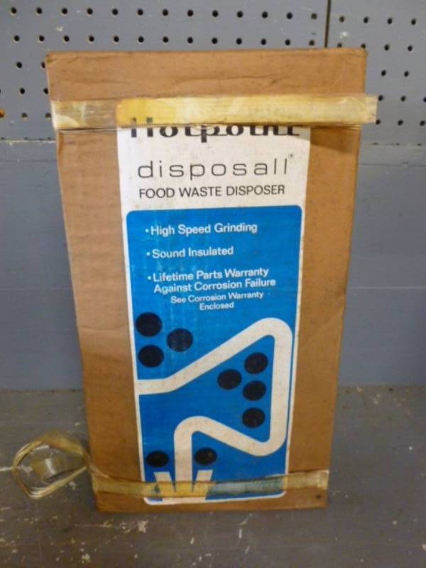 lot 168 image: New Food Disposer