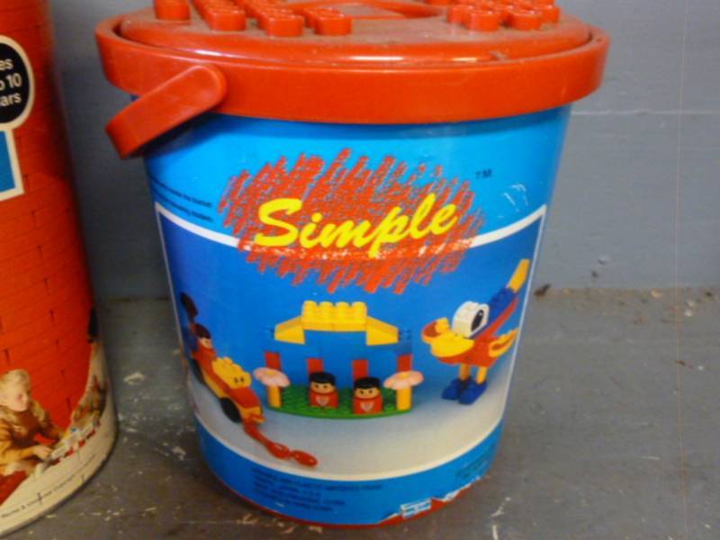 lot 178 image: Toys