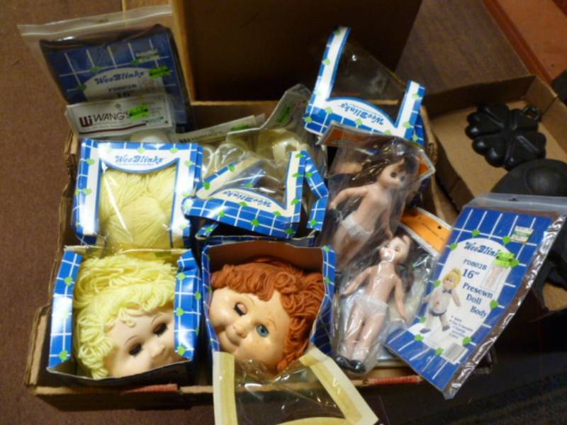 lot 181 image: New Toys