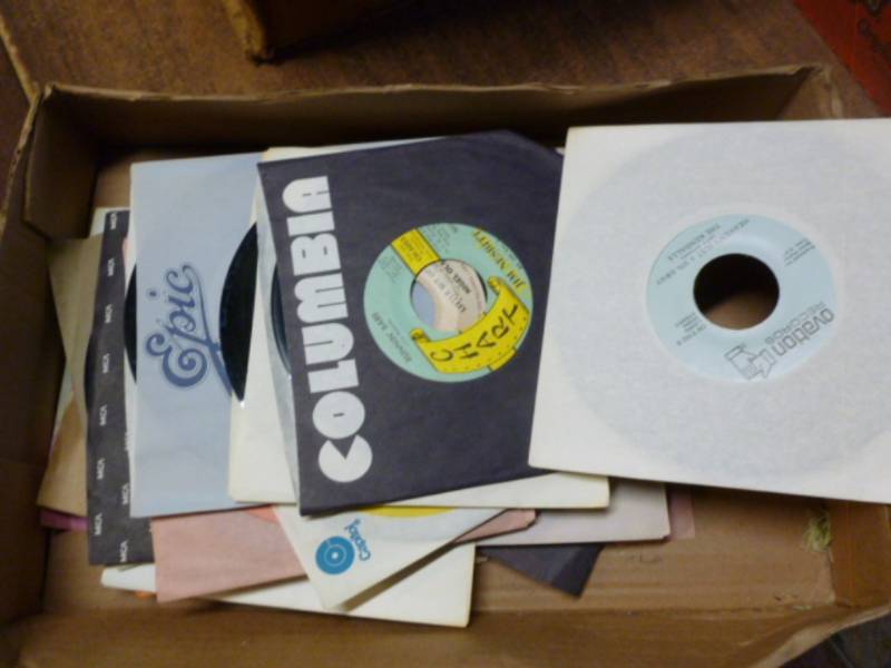 lot 229 image: Collectible 45s Records