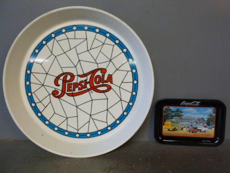 lot 239 image: Pepsi Collectible