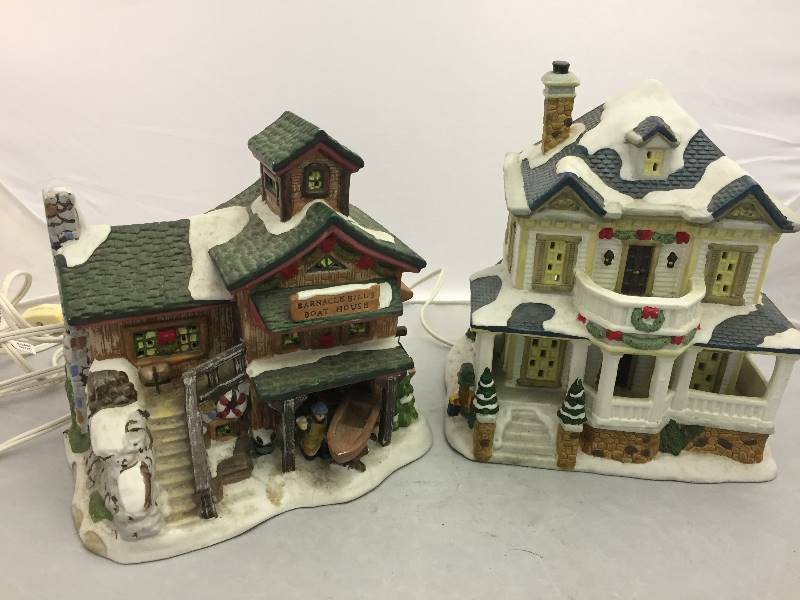 lot 417 image: 2 Lighted Village Buildings  Santas Workshop Collection