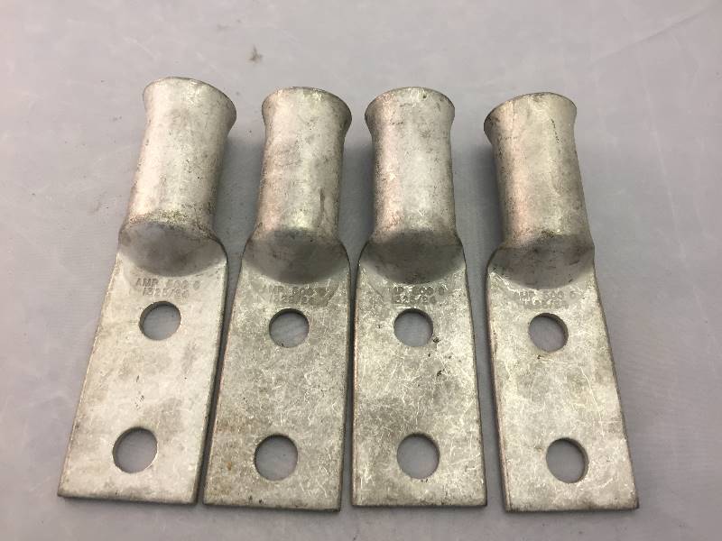 lot 409 image: 4 Burndy Compression Lug Wire Terminal 132524