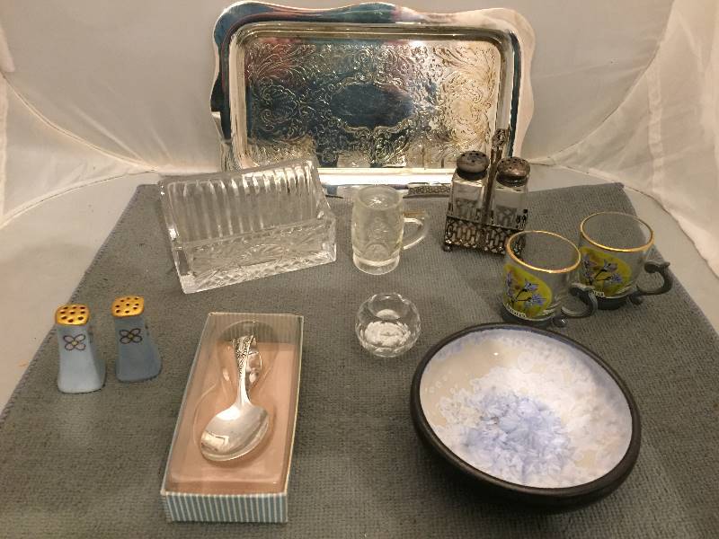 lot 465 image: Vintage & Antique Serving Ware - Shot Glasses, Card Holder, S&P, Tray, More