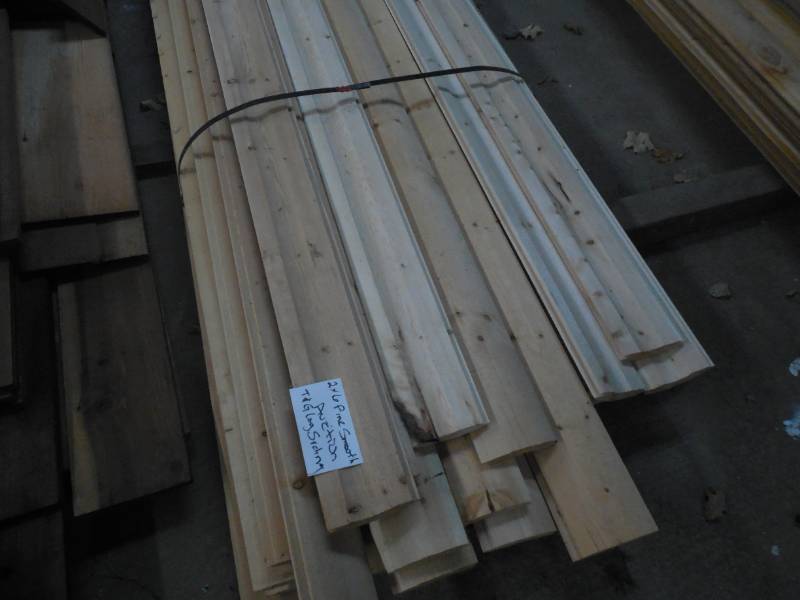 lot 212 image: (29) 2 x 6  16 Pine Smooth T&G Log Siding