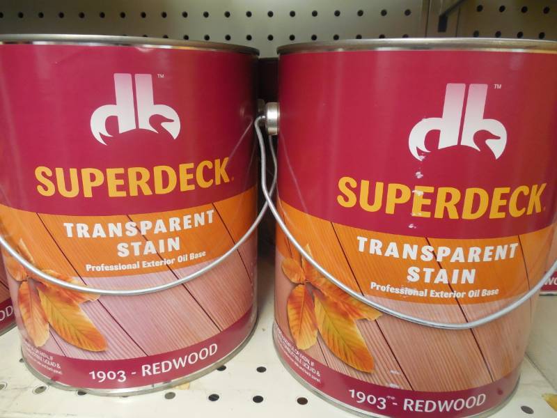 lot 266 image: 2 GALLONS OF SUPERDECK 1903 REDWOOD