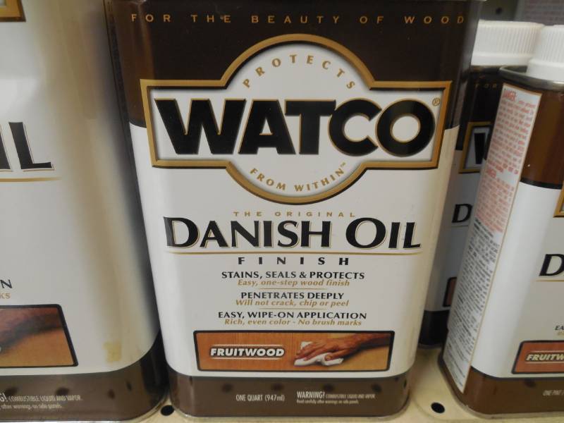 lot 300 image: (2) QUARTS OF WATCO STAIN - FRUIT WOOD