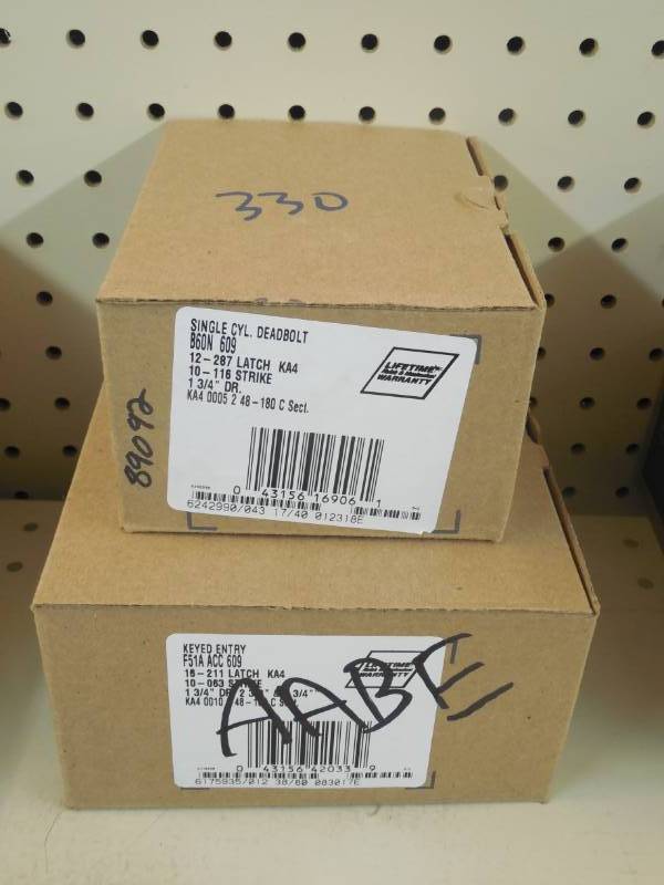 lot 330 image: SCHLAGE ENTRY SET , KEY & BOLT SET - Antique Brass Accent Style