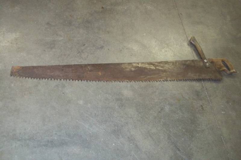 lot 18 image: Vintage Hand Saw 54 Long