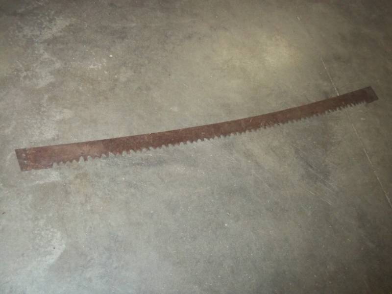 lot 24 image: Vintage Hand Saw Blade 66 Long