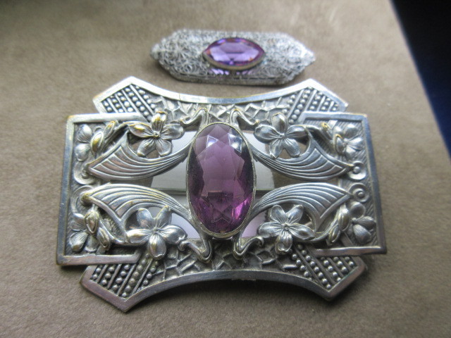 AMETHYST GLASS VINTAGE PINS