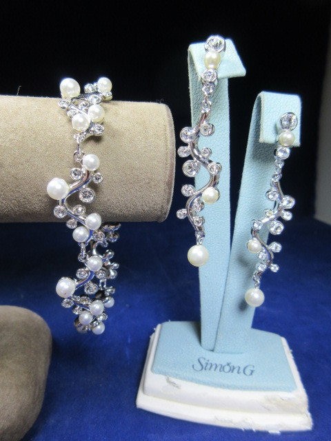 SWAROVSKI CRYSTAL SET