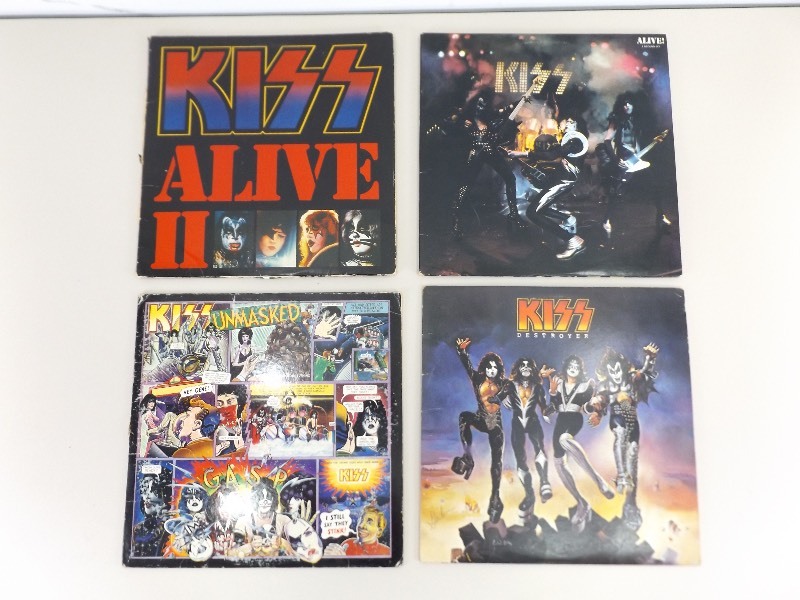 lot 110 image: 4 Vintage Kiss Vinyl Records