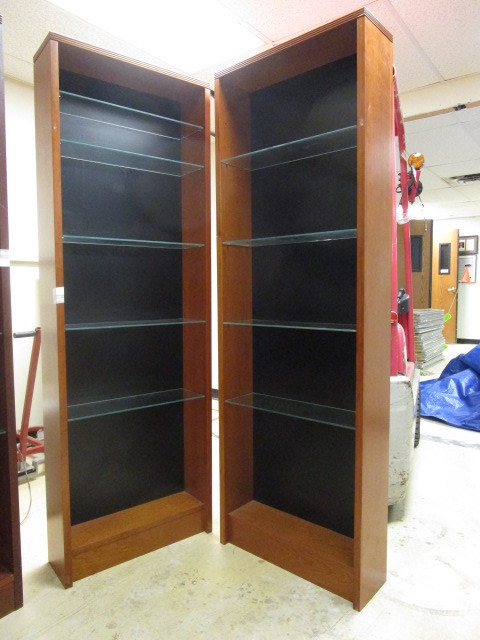 lot 504 image: LAMINATE WOOD SHELVES