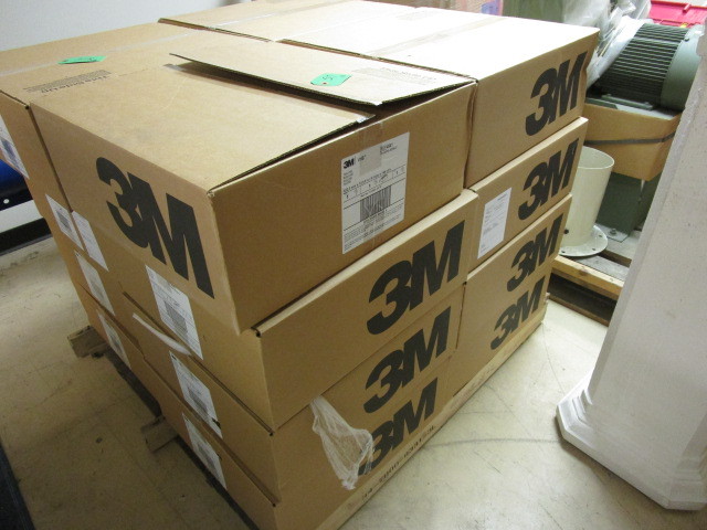 lot 517 image: 3M INDUSTRIAL TAPE