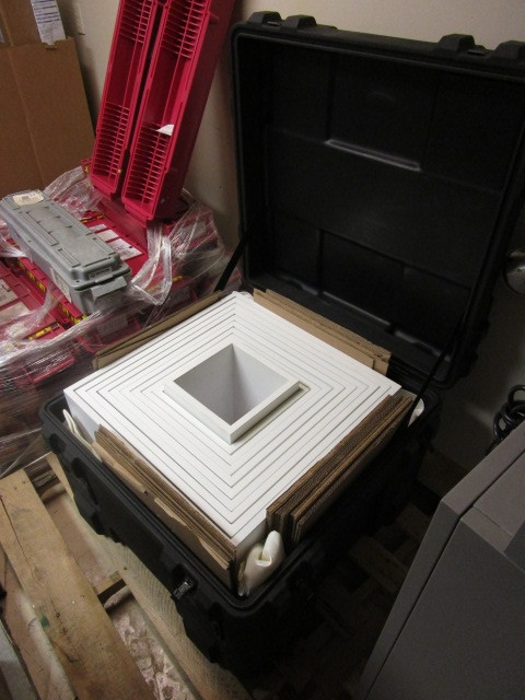 lot 524 image: TRADE SHOW DISPLAY W CASE