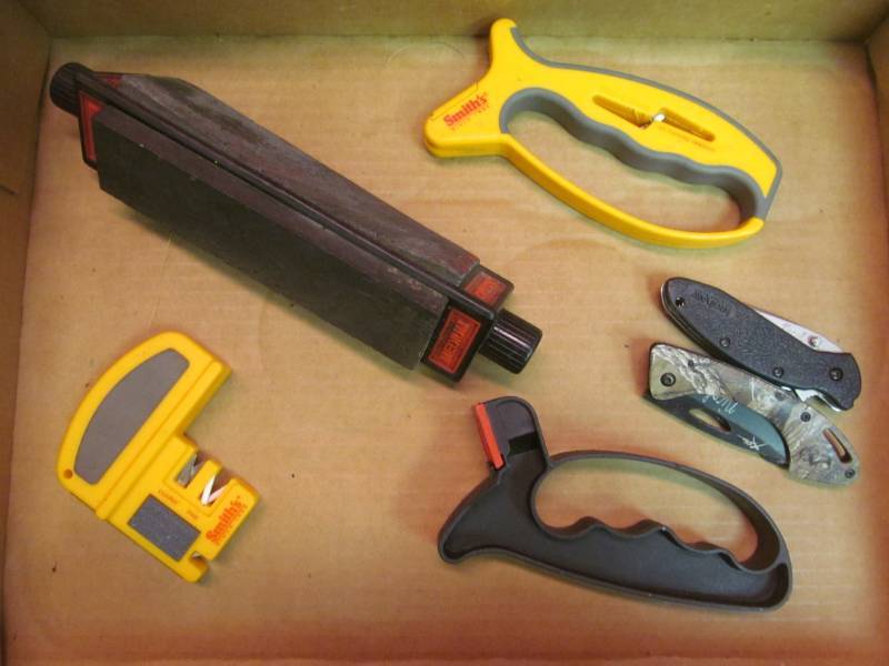 knives, sharpners