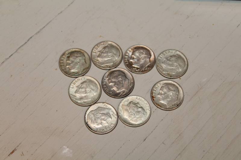 lot 58 image: 1963-1967 Dimes