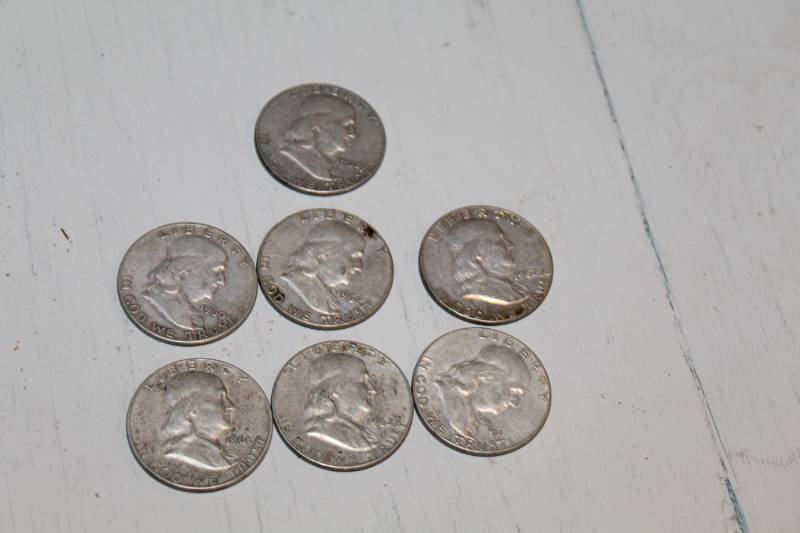 lot 57 image: 1960-1962 Franklin Liberty Bell Half Dollar Coins