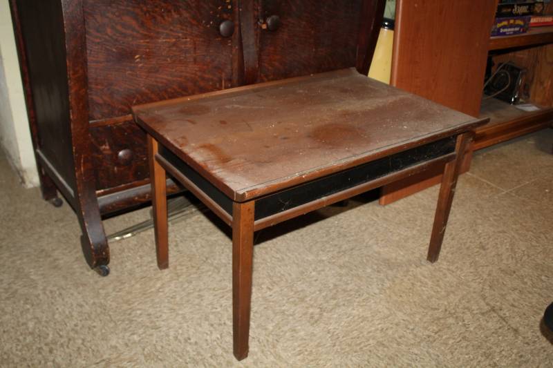 lot 60 image: Coffee Table
