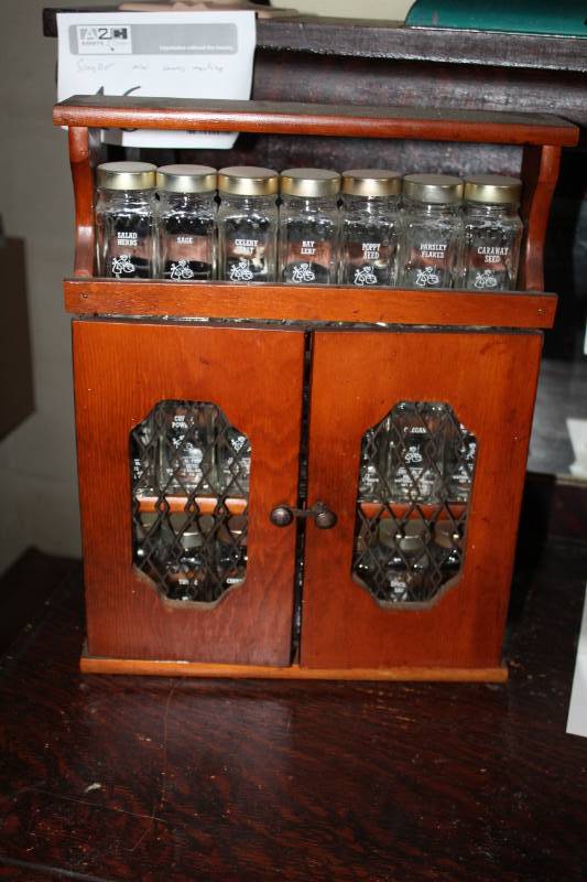 lot 43 image: Spice Rack Cabinet with 21-Spice Jars